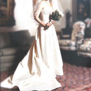 Pronovias Wedding Dress